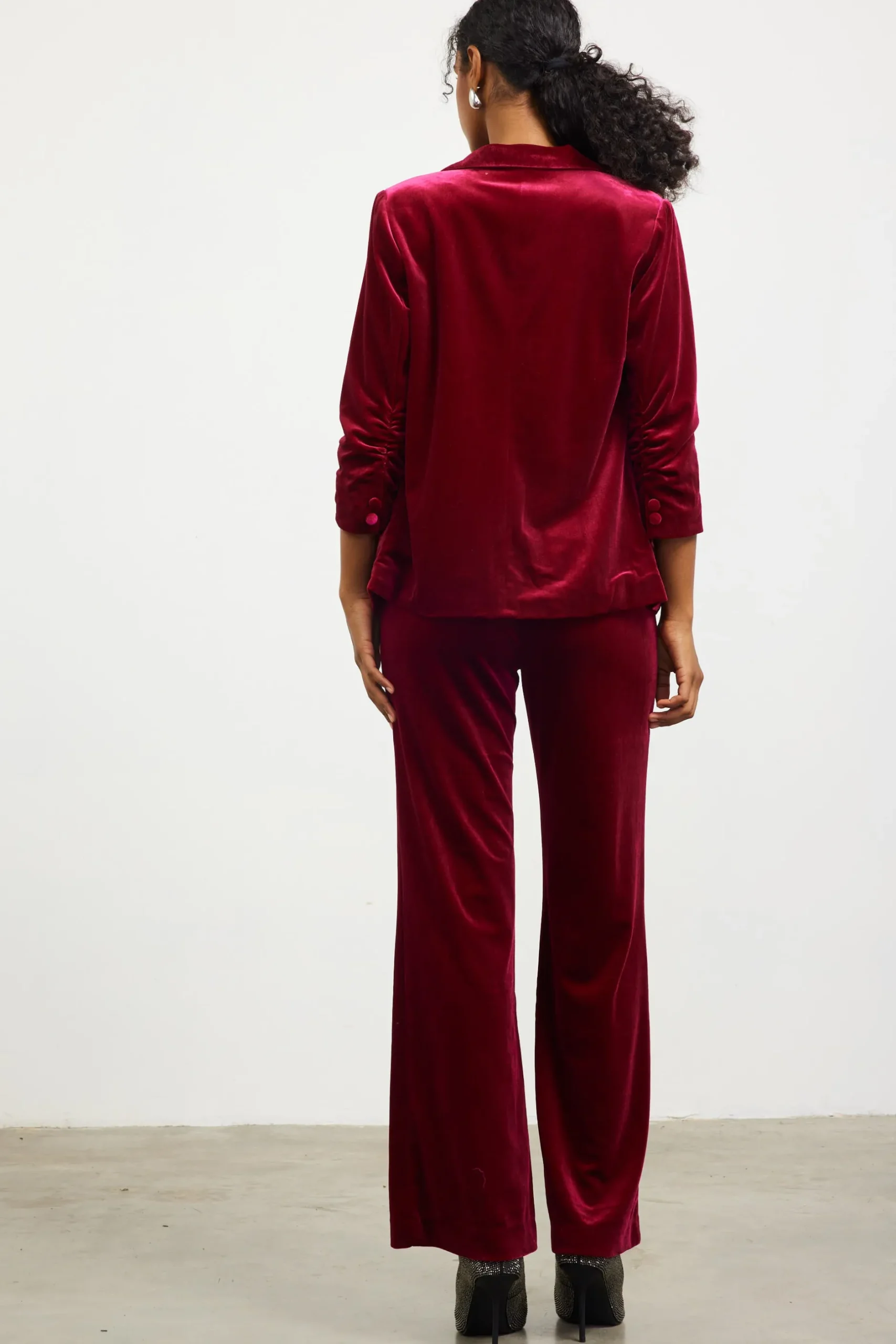 SKIES ARE BLUE Blazers*Ruched Velvet Blazer Deepcherry