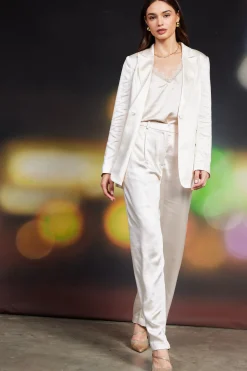 SKIES ARE BLUE Blazers*Satin Tailored Blazer Cream