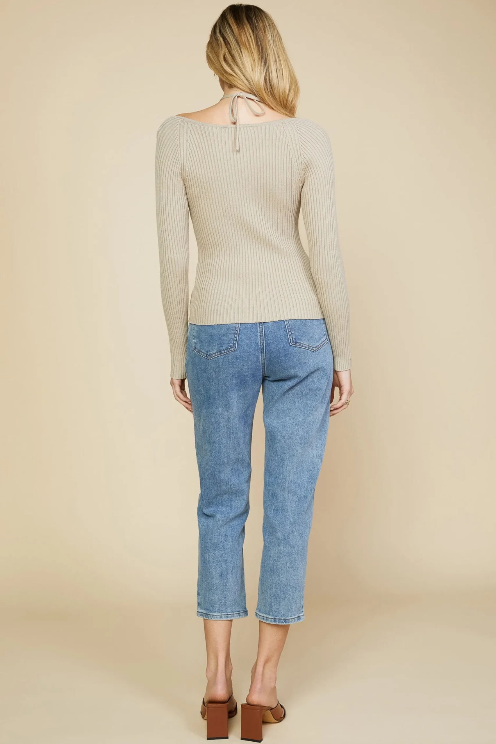 SKIES ARE BLUE Sweaters*Strappy Halter Ribbed Sweater Desertsand