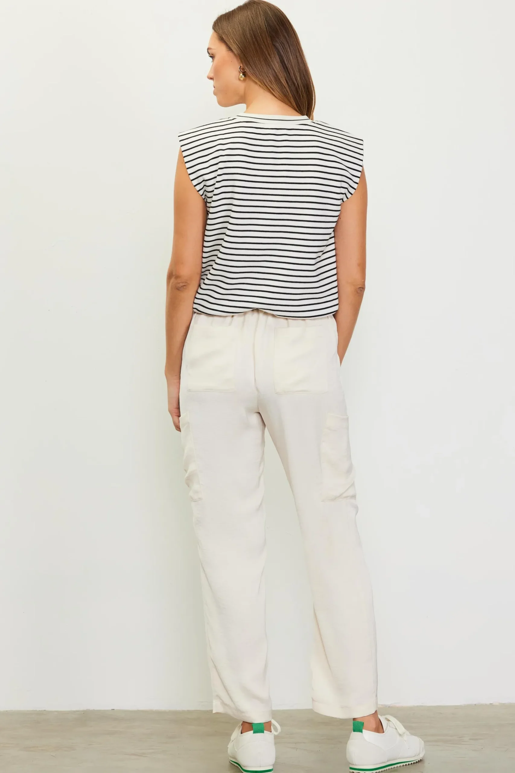 SKIES ARE BLUE Sleeveless Tops*Striped Muscle Tank Ivory-black