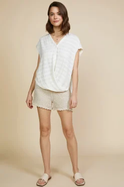 SKIES ARE BLUE Short Sleeve Tops*Textured Striped Buttoned Top Offwhite