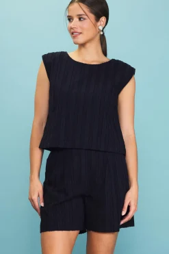 SKIES ARE BLUE Sleeveless Tops*Textured Striped Top Black